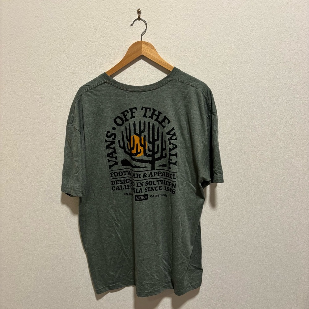 NWT Vans Green Graphic T-Shirt for Men